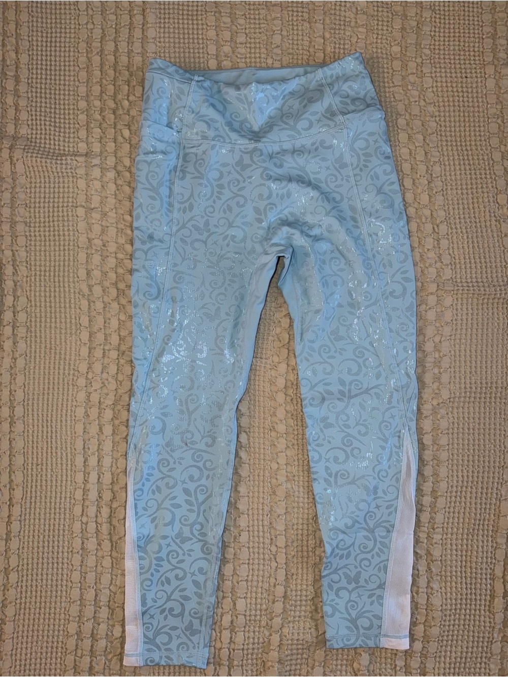 CROWNED ATHLETICS Light Blue Performance Leggings